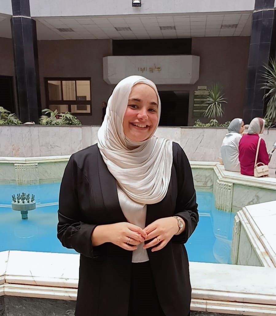 فاطمة محفوظ